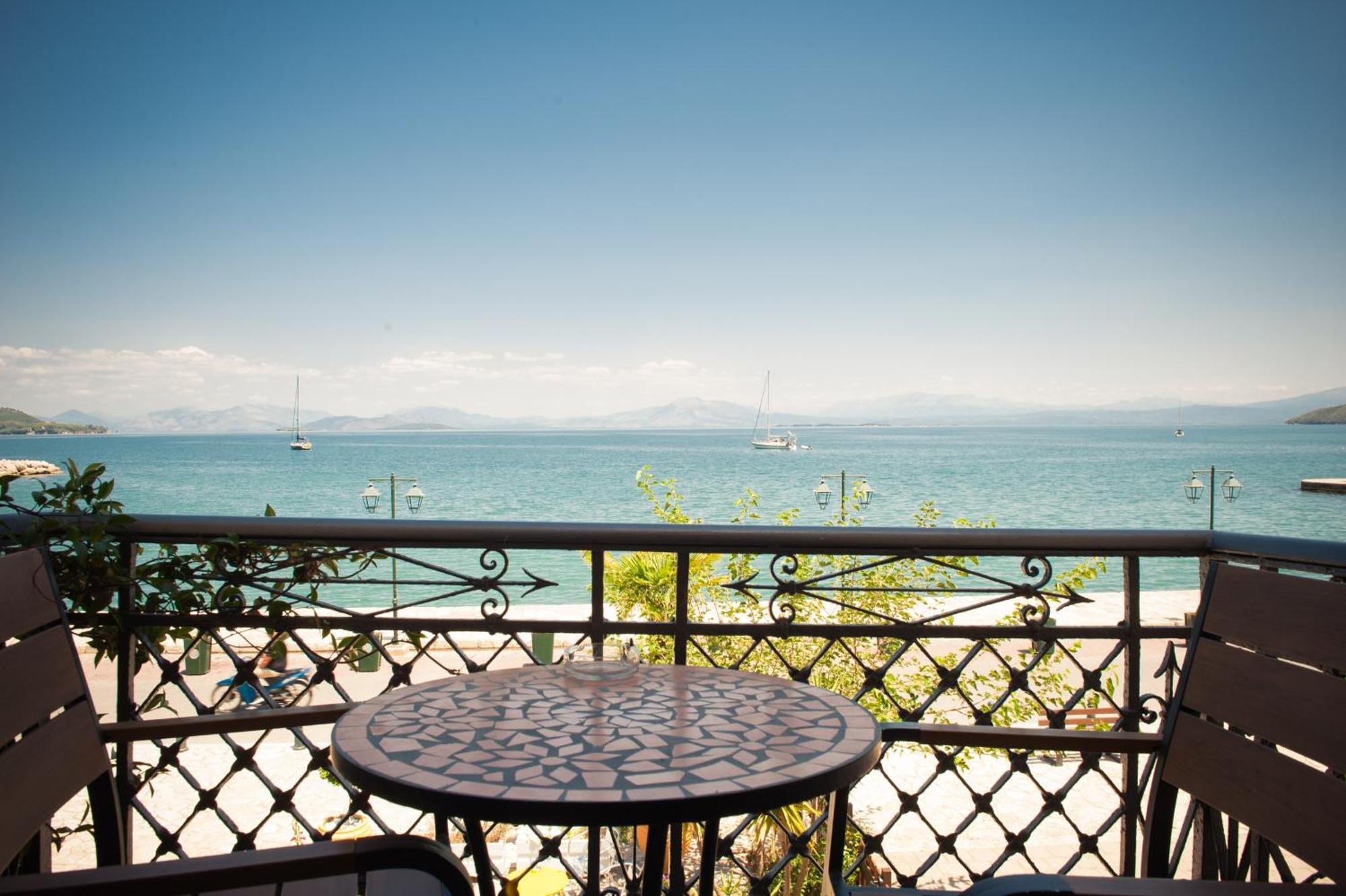 Seafront Stone Suites 보니차 외부 사진