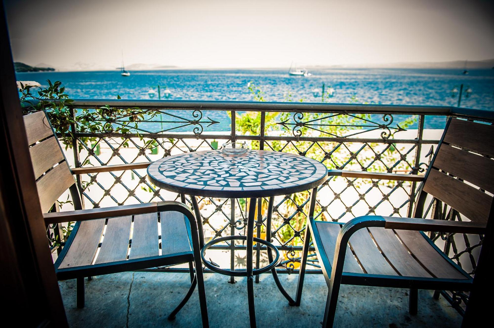 Seafront Stone Suites 보니차 외부 사진